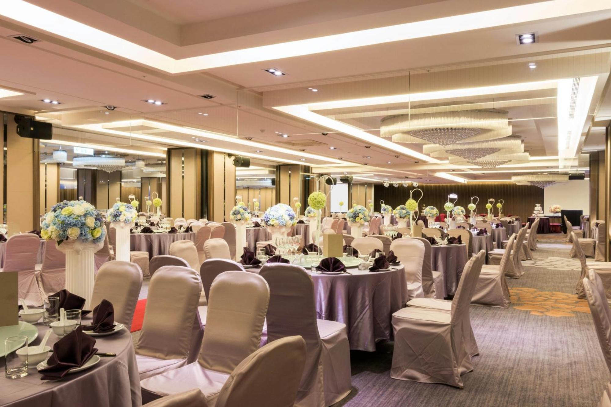 Sheraton Taitung Hotel Dış mekan fotoğraf The ballroom of the hotel